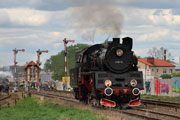 02.05.2015 Lokomotywa parowa Ol49-69 podczas parady w Wolsztynie